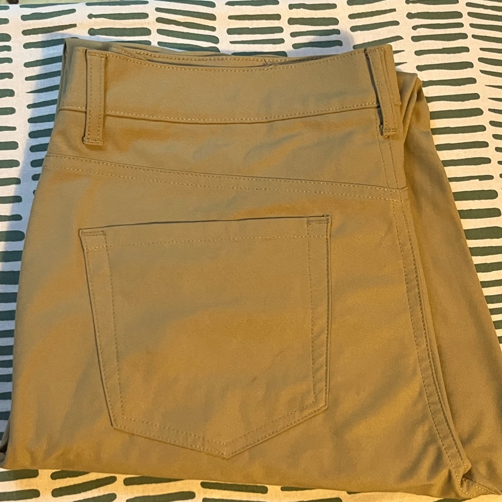 33/32 Hickey Freeman Pants